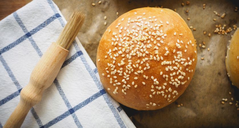 Come preparare il pane per gli hamburger