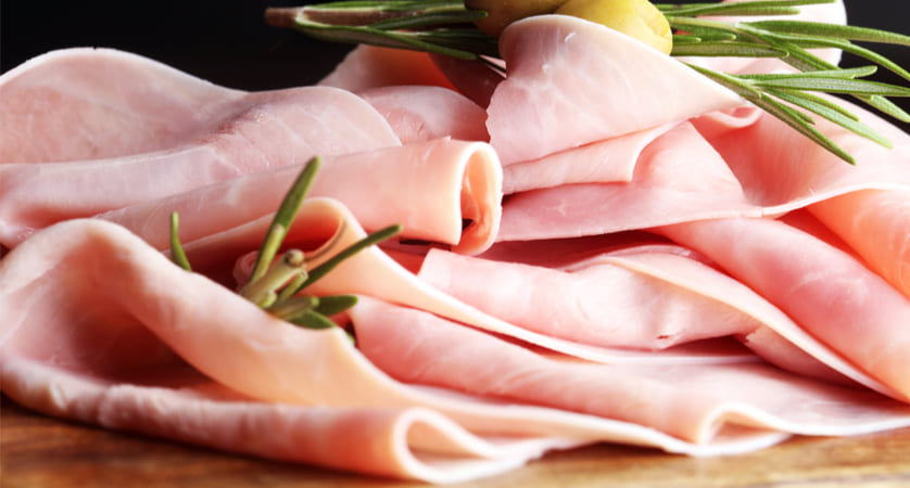 Quanto dura il prosciutto cotto affettato in frigo?