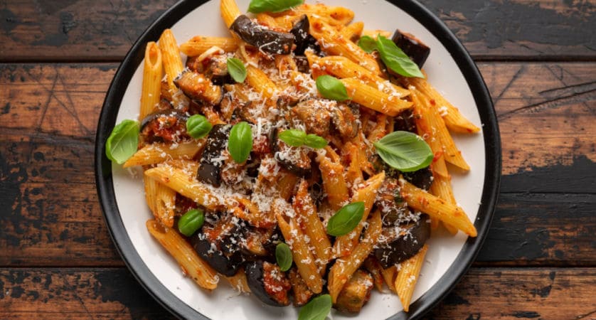 come fare la pasta melanzane e pancetta