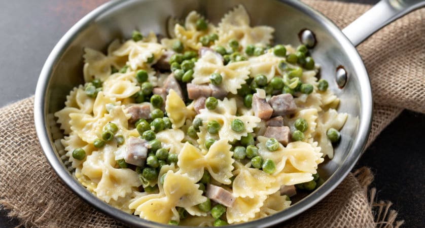 Pasta, piselli e prosciutto