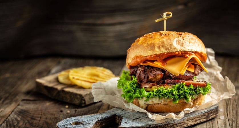 Chi ha inventato l’hamburger?