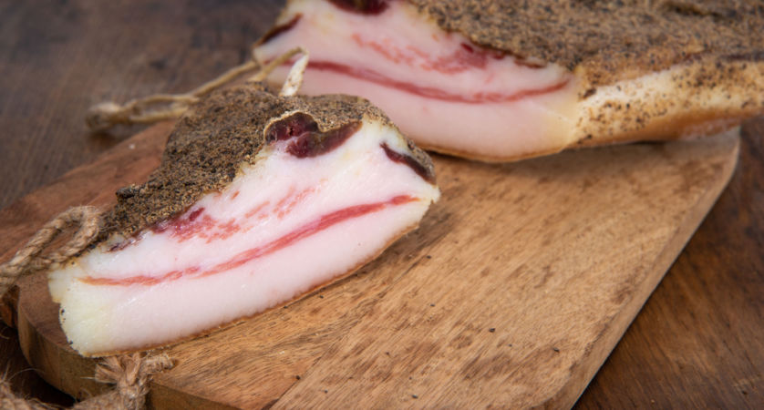 Qual è la differenza tra guanciale e pancetta?