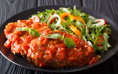 Carne alla pizzaiola ricetta napoletana