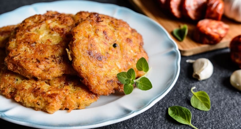 Ricetta frittelle di patate e salame