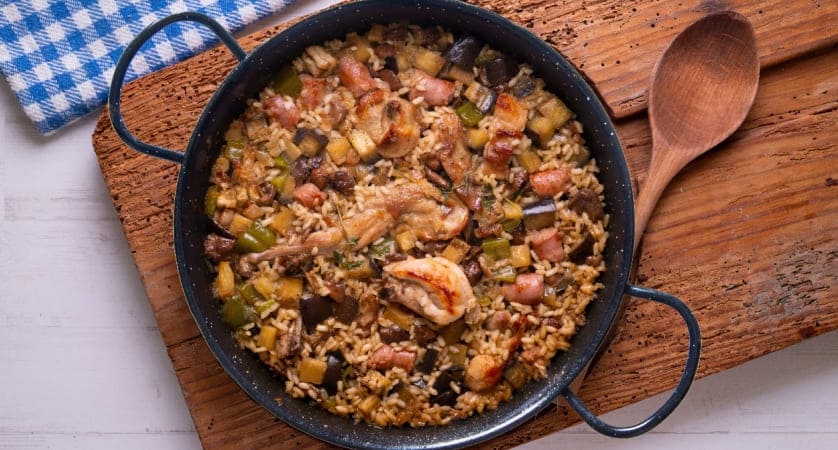 Paella di carne