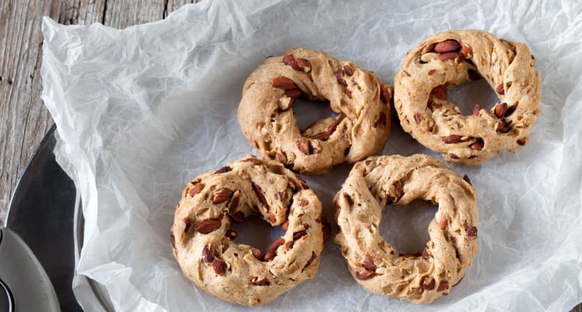 taralli-sugna-pepe Ricetta taralli sugna e pepe